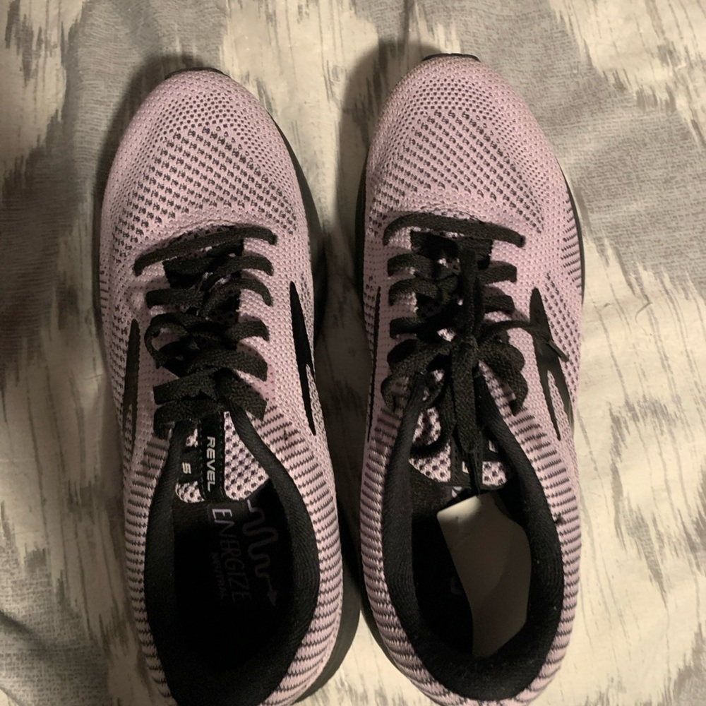 Brooks Women's Athletic Shoes in Lavender - Picture 2 of 5